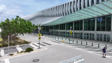 Miami-Beach-Convention-Center-entrance-sign-with-modern-facade