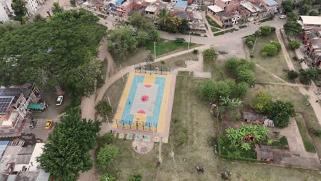 Aerial-views-of-poverty-stricken-neighborhoods-in-East-Cali,-Colombia