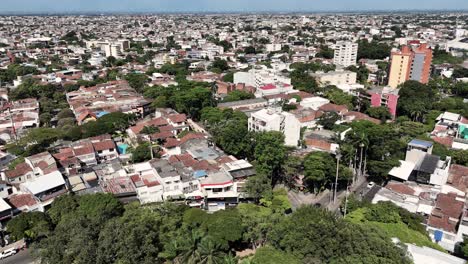 Clear-day-aerial-imagery-of-west-Cali,-Colombia