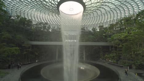 The-world's-tallest-indoor-waterfall-in-Jewel-Changi-Airport-in-Singapore-4k