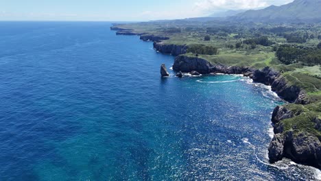 Acantilados-Marinos-Costa-Asturias-España-Drone,aéreo