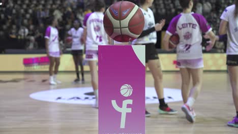 Slow-motion-rising-shot-of-the-French-Female-Basketball-league-competition