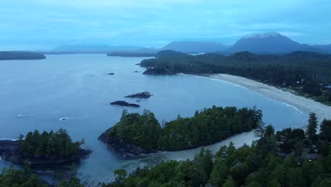 Hyperlapse-drone-shot-forest-and-beach-in-British-Columbia-in-Canada