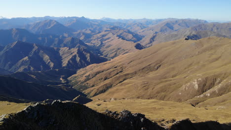 Valle-De-Montaña-En-Nueva-Zelanda-Drone-4k