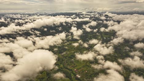 Experimenta-La-Belleza-De-Los-Cielos-Con-Este-Impresionante-Hiperlapso-De-Drones.