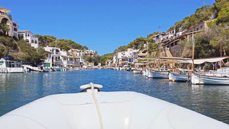 Boat-entrance-to-the-port-of-Cala-Figuera