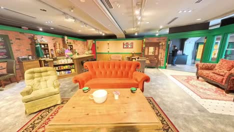 Friends-Central-Perk-set-at-the-Friends-Experience-in-Boston-Massachusetts