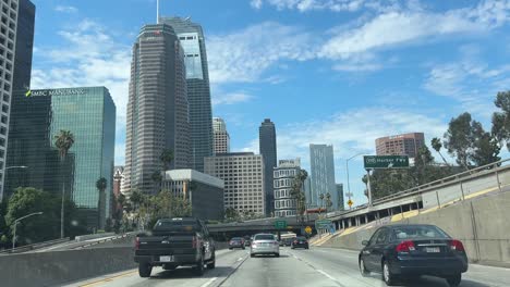 Blick-Auf-Die-Innenstadt-Von-Los-Angeles-Vom-Freeway-110