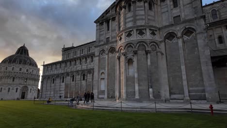 Cathedral-of-Pisa-Grand-marble-striped-ornate-Romanesque-bronze-doors,-Italy