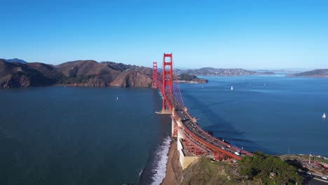 Drone-Shot-of-Golden-Gate-Bridge-and-San-Francisco-Bay-on-Sunny-Day,-California-USA