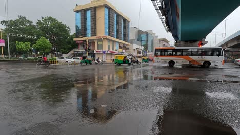 Traffic-seems-to-have-picked-up-after-the-rain