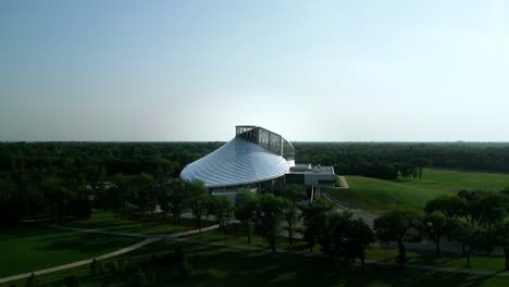 Rising-Drone-Clip-of-The-Leaf-Assiniboine-Park-Natural-Conservatory