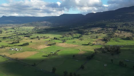 Tasmania-countryside-at-sunset,-Australia