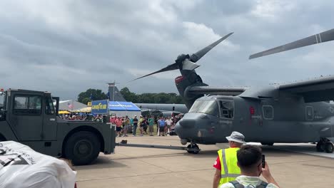 Avión-Osprey-V22-En-Rodaje-