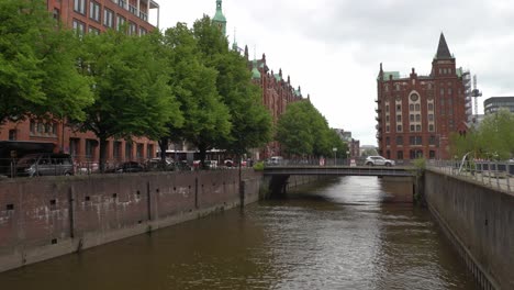 Blick-Auf-Die-Innenstadt-An-Einem-Bewölkten-Tag