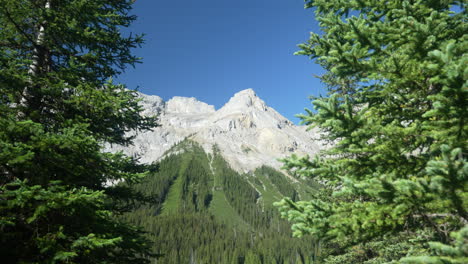 Beautiful-Landscape-Scenery-of-Mount-Assiniboine-on-SUnny-Summer-Day,-Canada