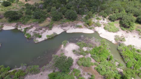 Aerial-footage-of-Steele-Creek-Park-on-Lake-Whitney-in-Texas