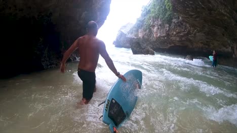 Playa-De-Surf-De-Bali-Indonesia-