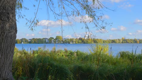 Hermosa-Vista-Del-&quot;Außenalster&quot;-En-Hamburgo,-Alemania