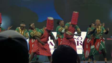 Espectáculo-De-Danza-Africana-En-Qatar