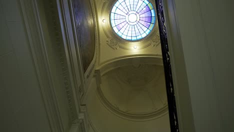 SANTIAGO,-CHILE---MAY-28,-2022:-Tilt-up-of-the-dome-of-the-national-library-of-Chile,-Heritage-Day