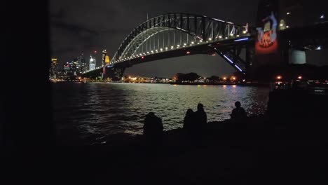 People-line-Sydney-Harbour-to-celebrate-The-Sydney-Harbour-Bridge's-90th-anniversary