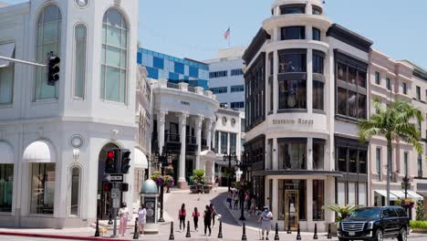 Rodeo-drive,-in-Beverly-Hills,-California