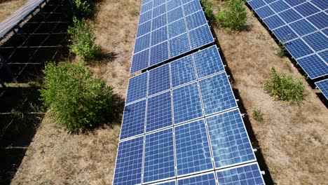 Aerial-View-of-Solar-panel-farm,-power-plant