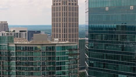 One-Atlantic-Center,-IBM-Tower-Skyscraper-In-Midtown-Atlanta,-Georgia,-United-States