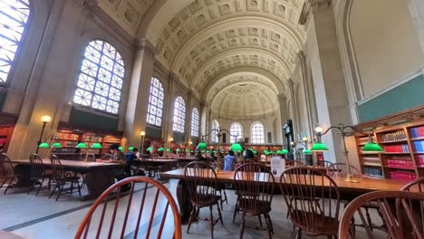 Panoramablick-Auf-Bates-Hall-In-Der-Boston-Library