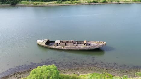 Schiffswrack-Aus-Beton-Der-Cretehawser-Am-Ufer-Des-Flusses-Wear---Sunderland,-Großbritannien