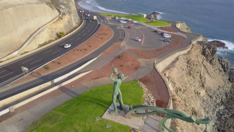 Daytime-Aerials-of-La-Laja-Beach-and-El-Tritón-in-Las-Palmas,-Gran-Canaria,-Captured-in-Spring