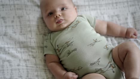 Baby-boys-facial-expressions-in-natural-light