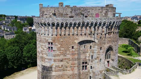 Tower-part-of-the-Dinan-Castle,-Côtes-d'Armor,-France