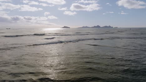 Westman-Islands-in-Iceland,-view-from-the-beach-with-rough-waves-on-the-shore