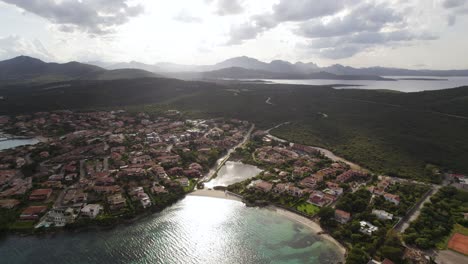 Coastline-Of-Golfo-Aranci-On-The-Tyrrhenian-Sea-In-Sardinia,-Italy