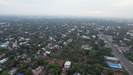 Vídeo-Aéreo-De-La-Ciudad-Exterior-De-Tanjore