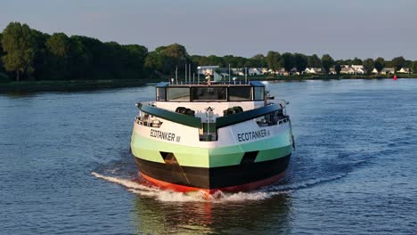 Close-up-of-the-Ecotanker-III-as-it-navigates-through-the-waters-of-Barendrecht