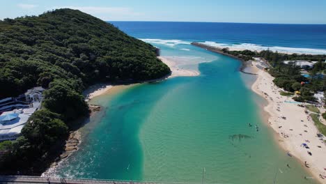 Fly-Above-Tallebudgera-Creek-Bridge-In-Burleigh-Heads,-Gold-Coast,-Queensland-Australia