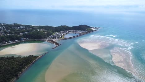 Aerial-drone-shot-of-Nabucca-Heads