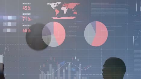 Analyse-Globaler-Daten,-Geschäftsfrau-Betrachtet-Animierte-Diagramme-Und-Grafiken-Auf-Dem-Bildschirm