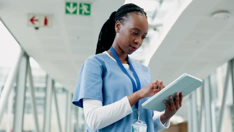 Black-woman,-tablet-and-nurse-in-hospital