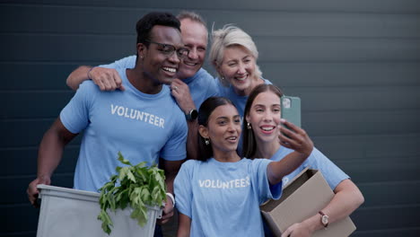 Grupo-Comunitario,-Selfie-Y-Voluntariado