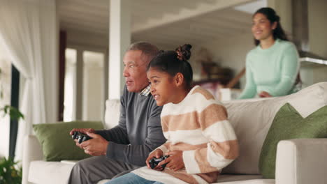 Gaming,-Familie-Und-Zuhause-Mit-Dem-Gewinn-Von-Esports