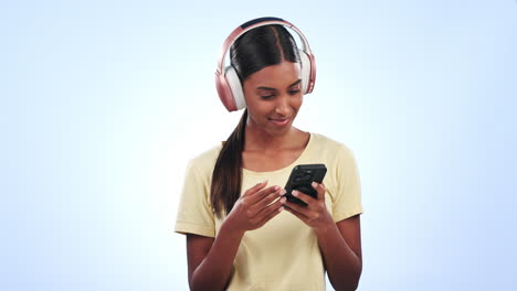 Woman,-headphones-and-listening-to-music