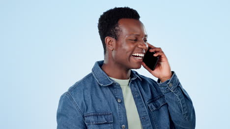 Happy-black-man,-phone-call