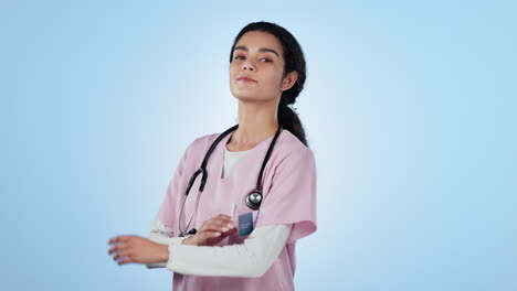 Enfermera,-Rostro-Y-Confianza-En-La-Sonrisa-Del-Estudio