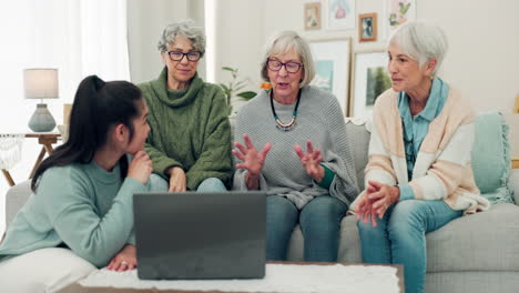 Laptop,-Freunde-Und-ältere-Frauen-Auf-Dem-Sofa-Online