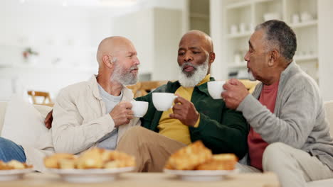 Freunde,-Tee-Oder-ältere-Männer-Im-Ruhestand