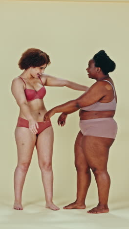 Körperpositivität,-Vielfalt-Und-Glückliche-Frauen